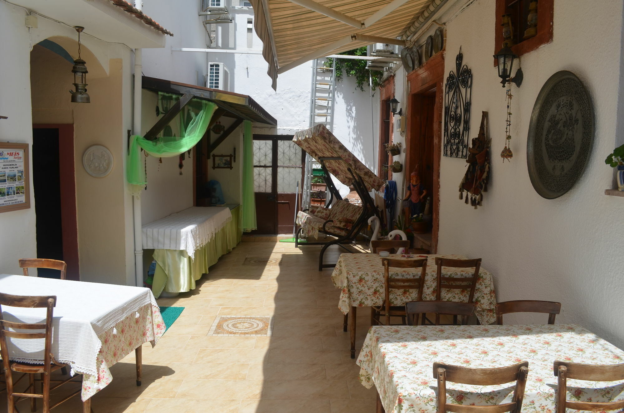 Bonjour Pension Ayvalı Esterno foto