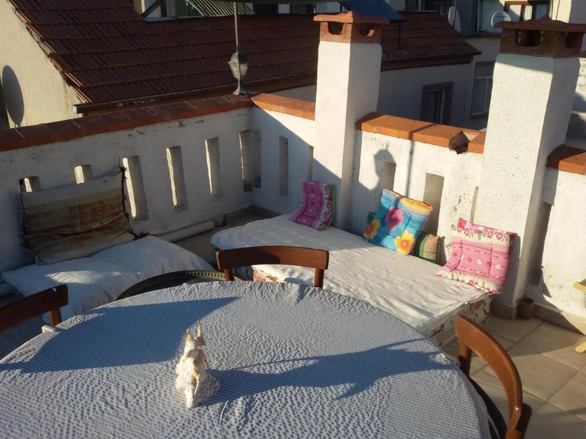 Bonjour Pension Ayvalı Esterno foto